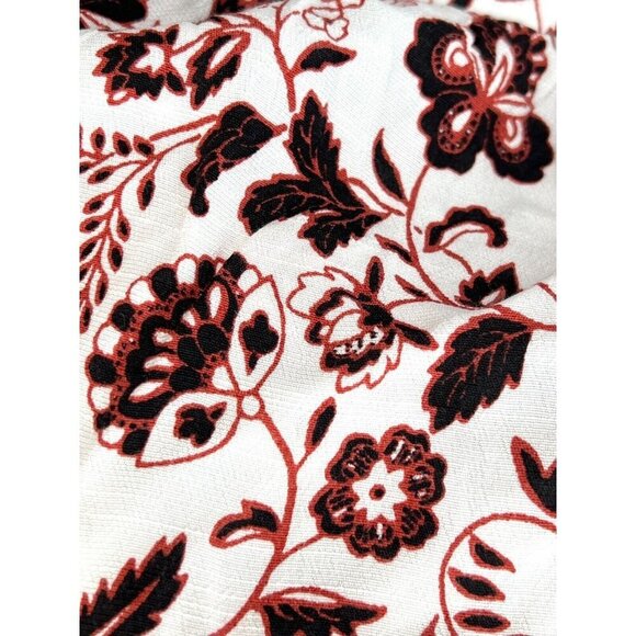 Loft Women's Petite‎ Romper Sleeveless Floral Size SP Pockets Inseam 2.5" NWT - Picture 4 of 13